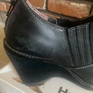 Hush puppies Cignet Wedge st. Black leather8.5